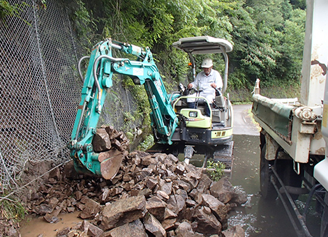 道路維持工事 作業写真